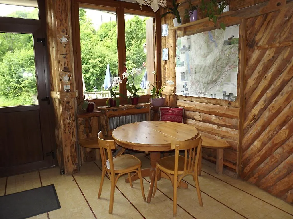 Bar Hotel Restaurant le Margeriaz Les Déserts