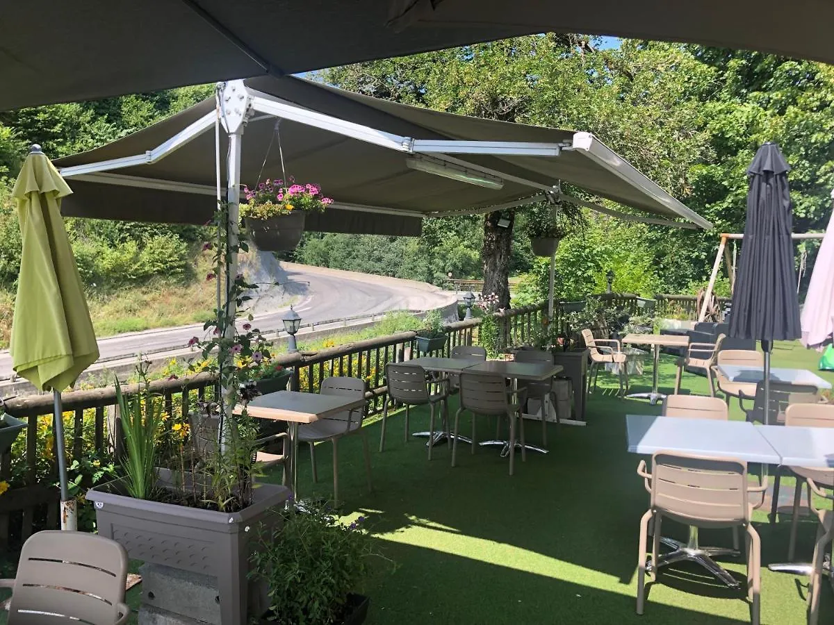 Bar Hotel Restaurant Le Margeriaz Les Deserts   Les Deserts (Savoie)