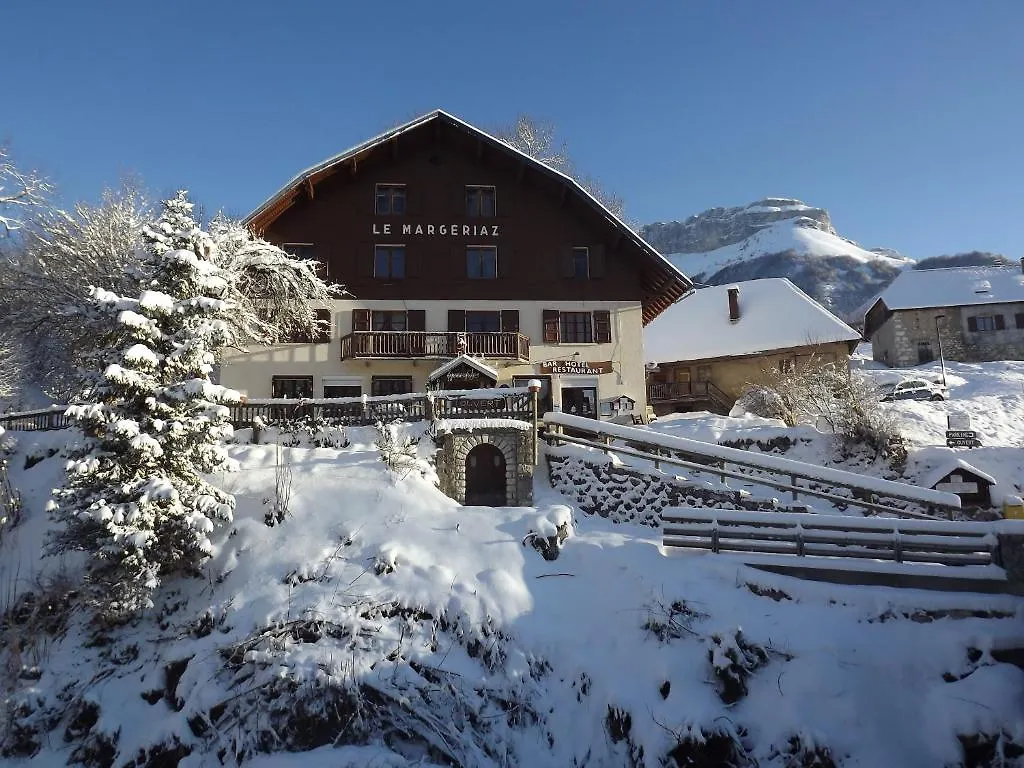 Bar Hotel Restaurant Le Margeriaz Les Deserts  France